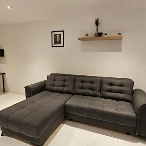  Apartment Luise Hollywood Belgien