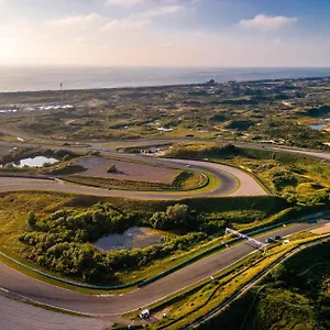  Apartment Stek Aan Zee Niederlande